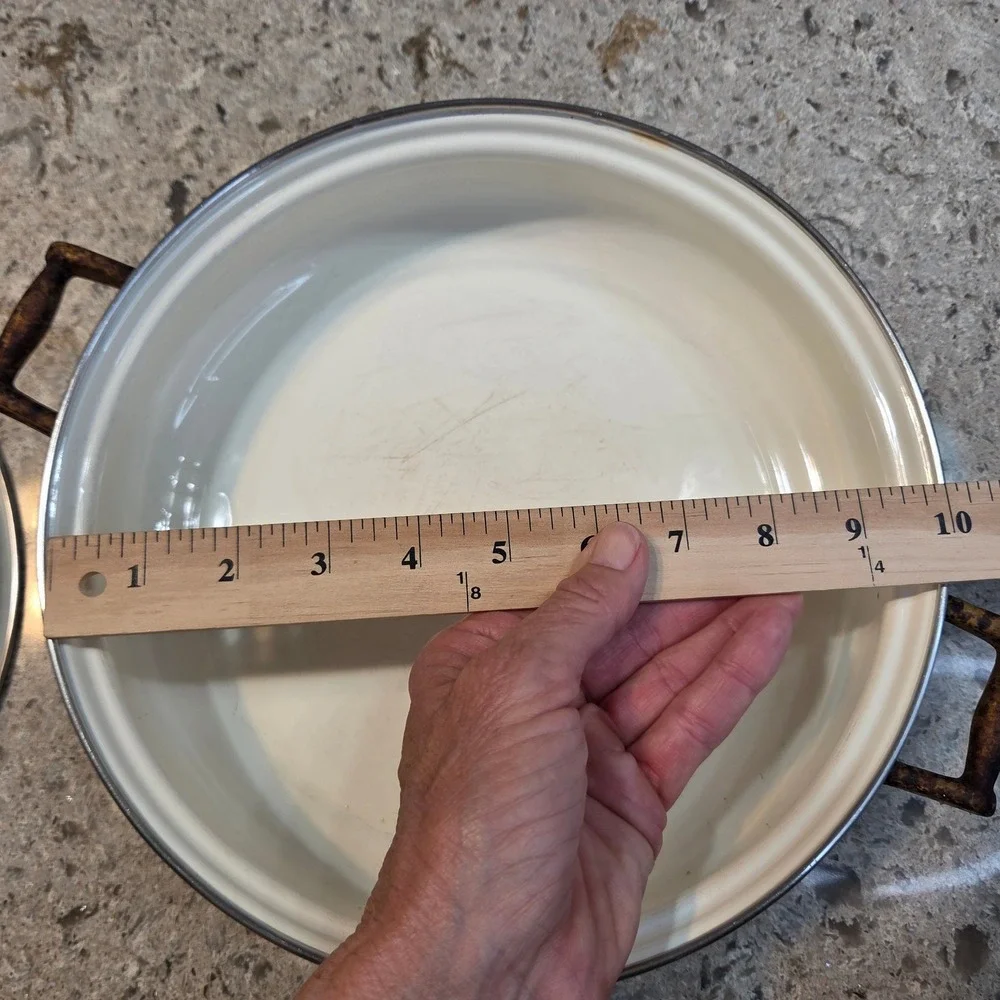 Vintage Cornucopia Enamelware Casserole Dish Lid Round Roaster Bronze‎ Handles